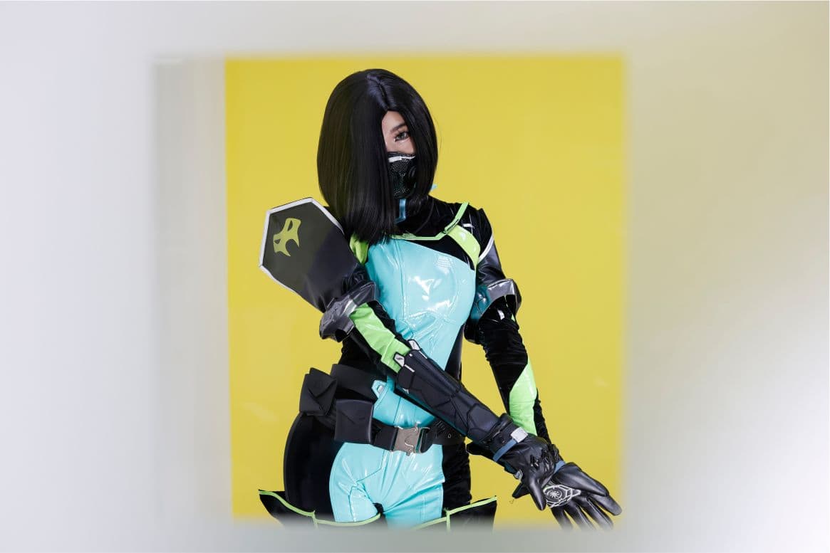 “Дүрийн хувцас, хэрэглэлээ өөрөө урлах нь косплей соёлыг улам үнэ цэнтэй болгодог” нийтлэлийн зураг