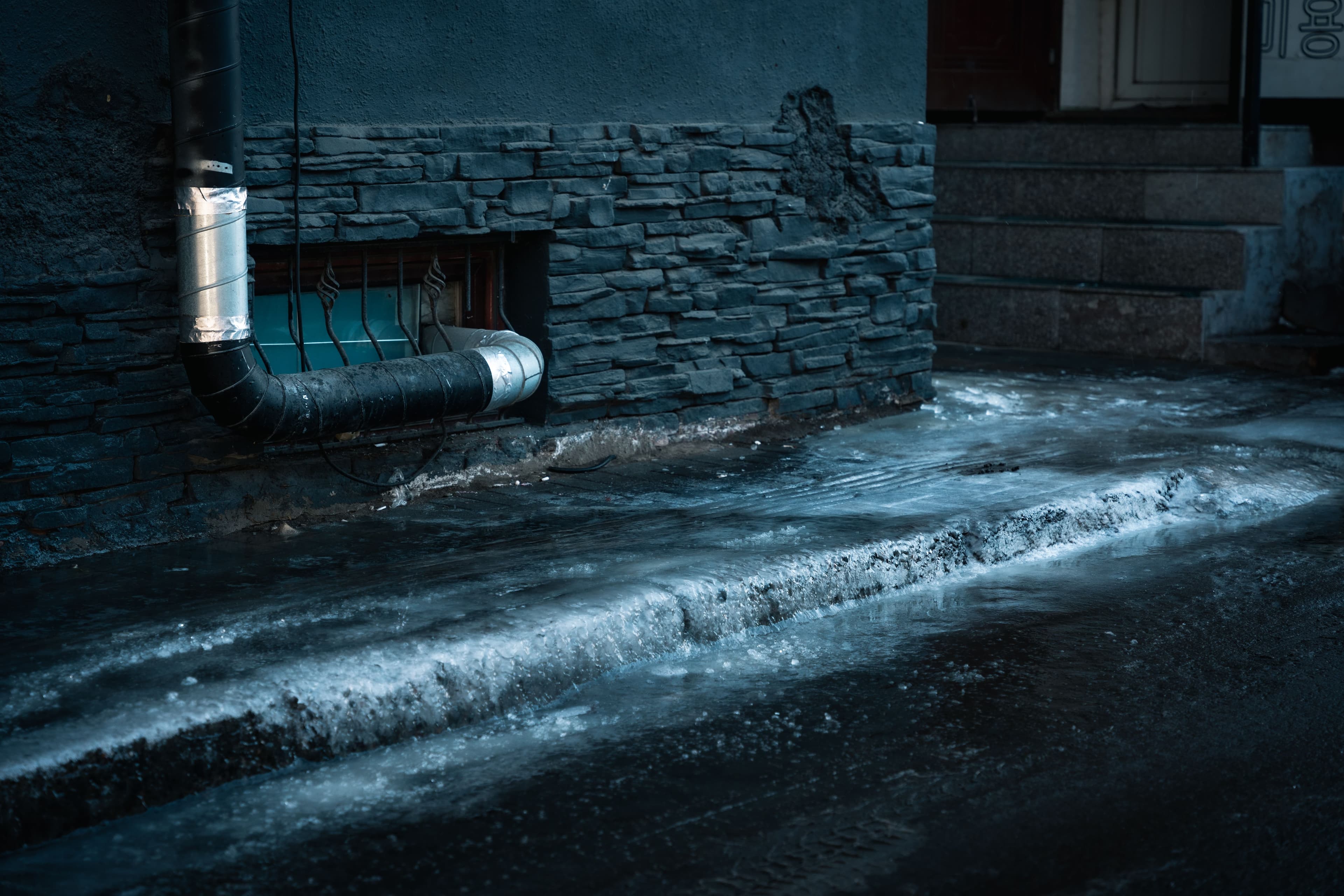 Улаанбаатарт: Цас хайлах цагаар нийтлэлийн зураг