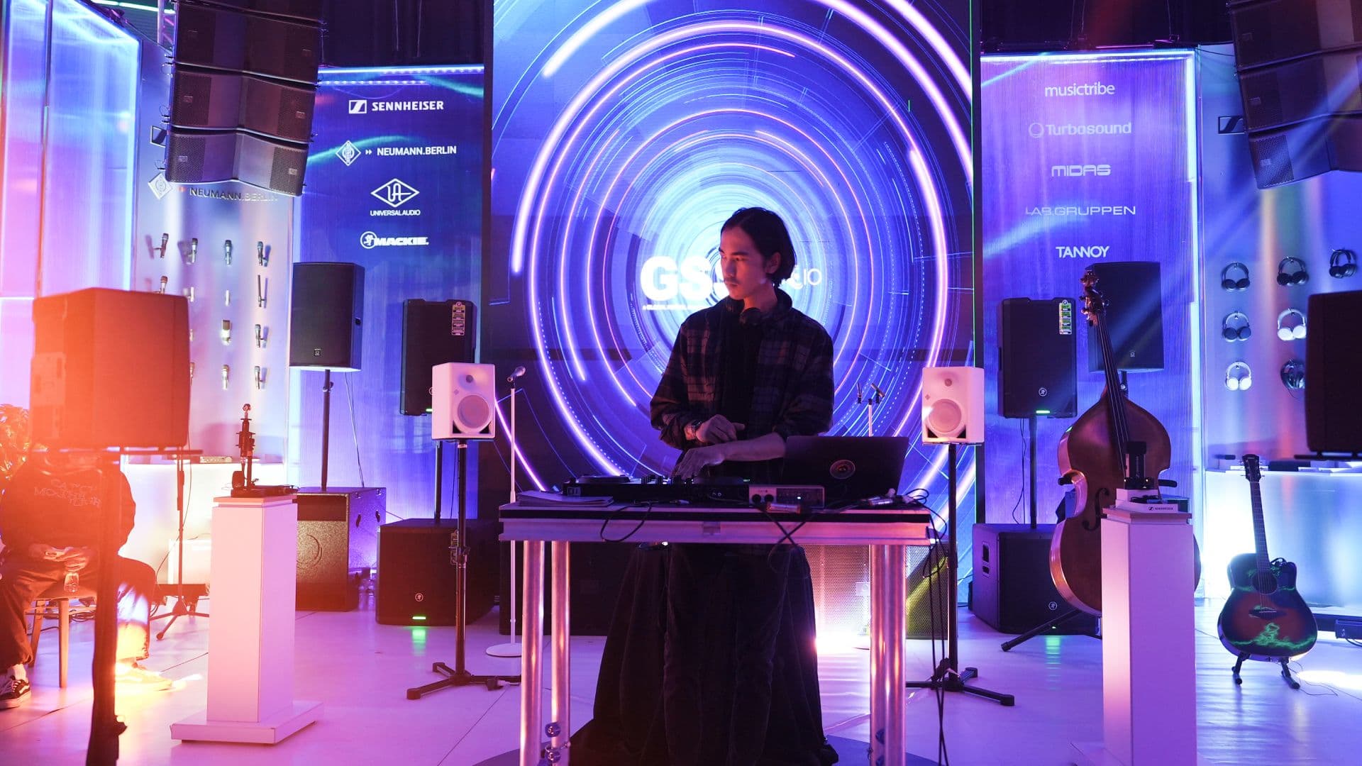 Монголын анхны энтертайнмент технологийн “MET Expo 2025” амжилттай зохион байгуулагдлаа нийтлэлийн зураг