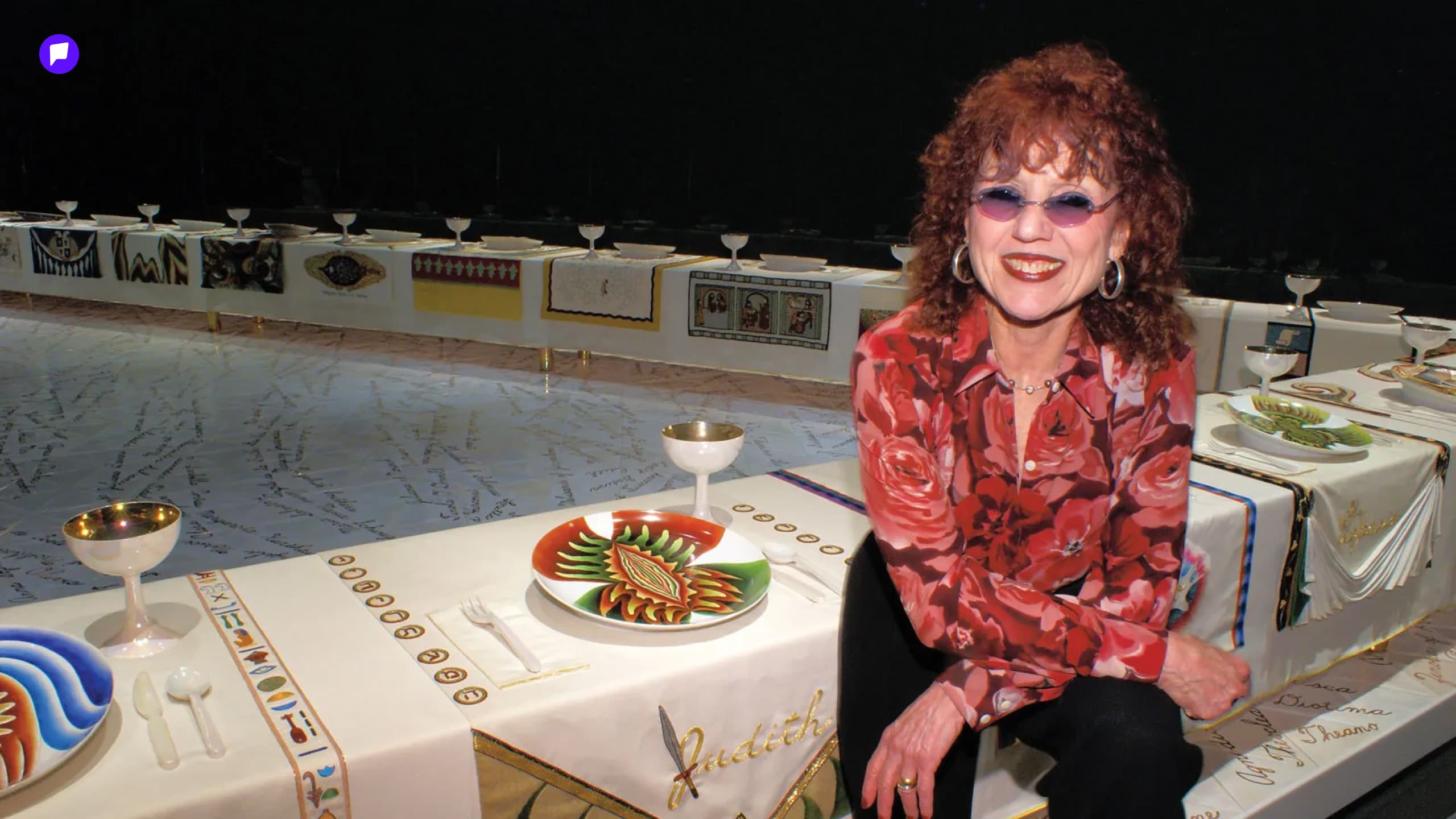 The Dinner Party: Түүхийн хуудаснаа мартагдсан эмэгтэйчүүдийн дуу хоолой нийтлэлийн зураг