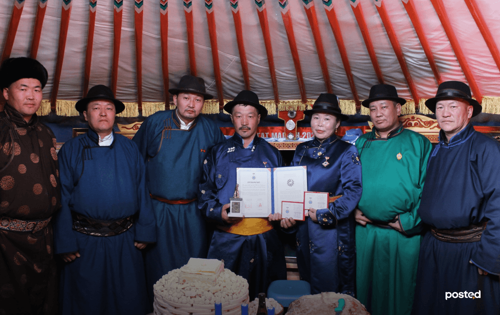 Хайрын “хурга” - нийтлэлийн зураг