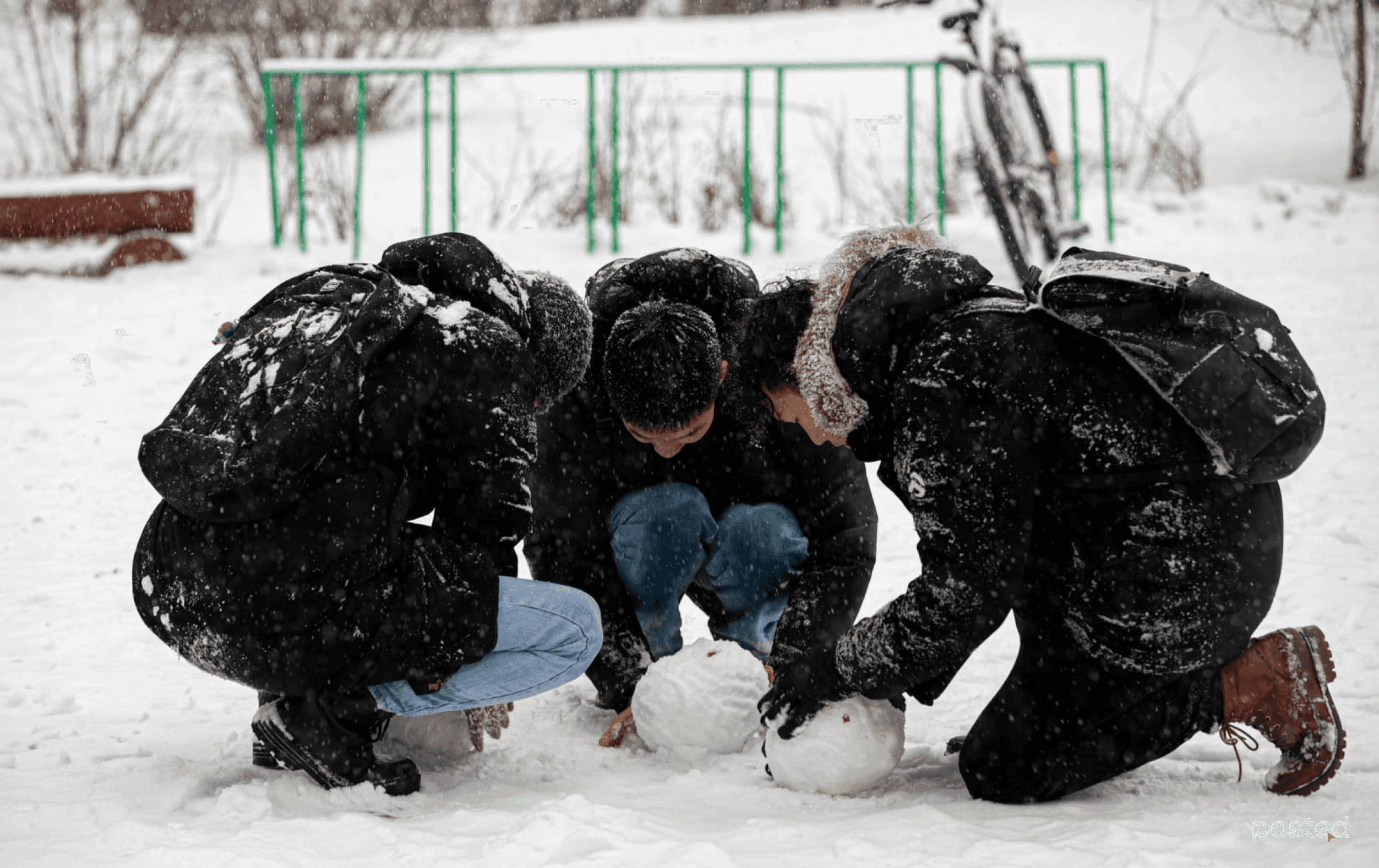 Хаалгаа битгий хаа, бид тантай ярилцмаар байна нийтлэлийн зураг