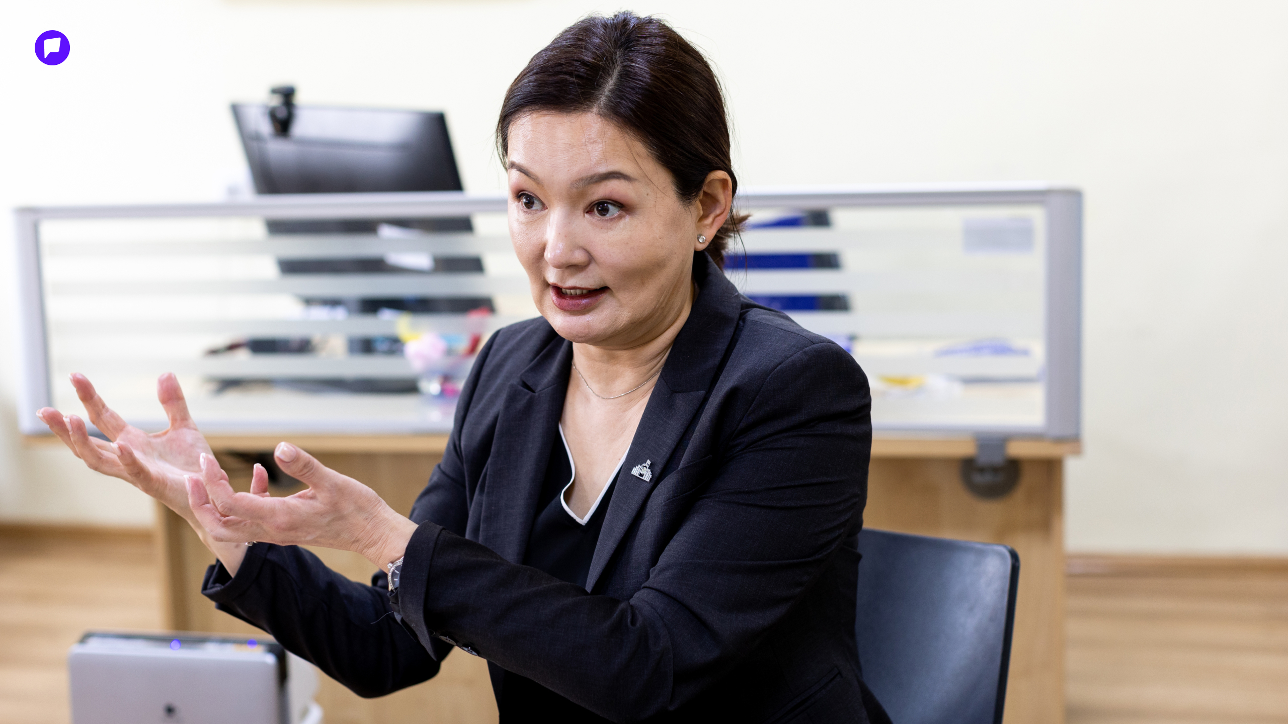 А.Солонго: Манай улс одоогоор хүн ам зүйн хувьд идэр залуу үе дээрээ явж байна нийтлэлийн зураг