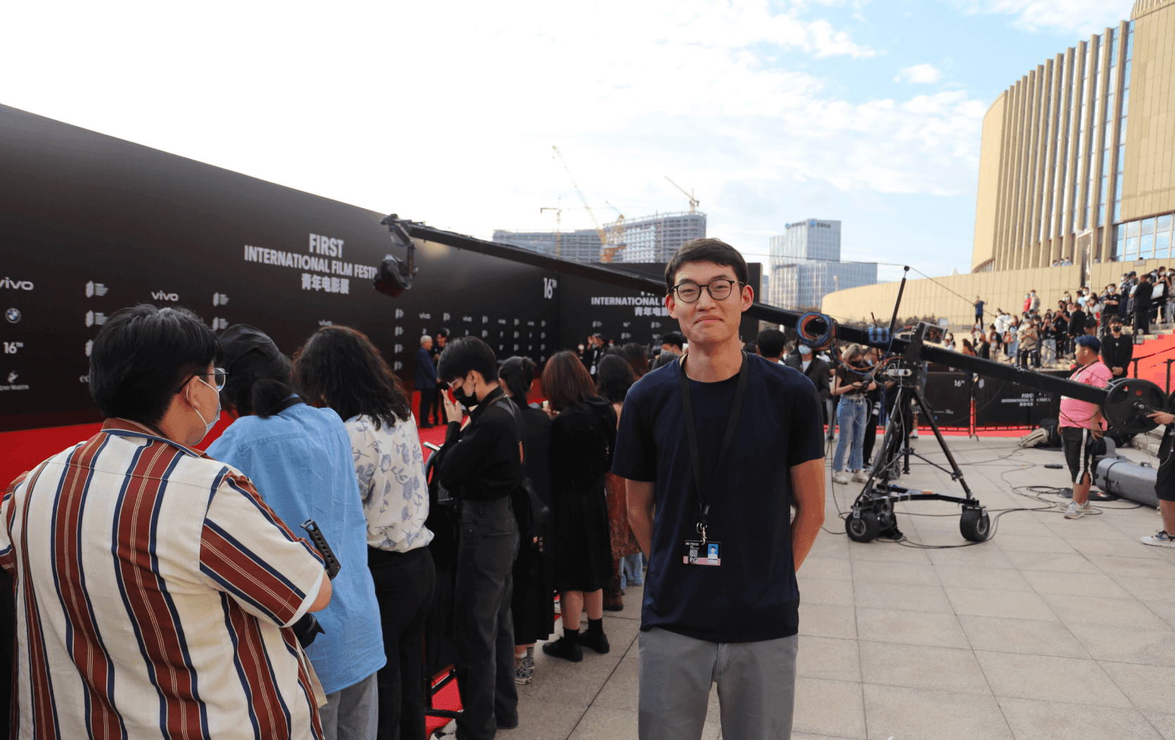 Б.АМАРСАНАА: Олон улсын кино наадамд монгол кино өрсөлдөж эхэлсэн давалгаа битгий тасраасай нийтлэлийн зураг