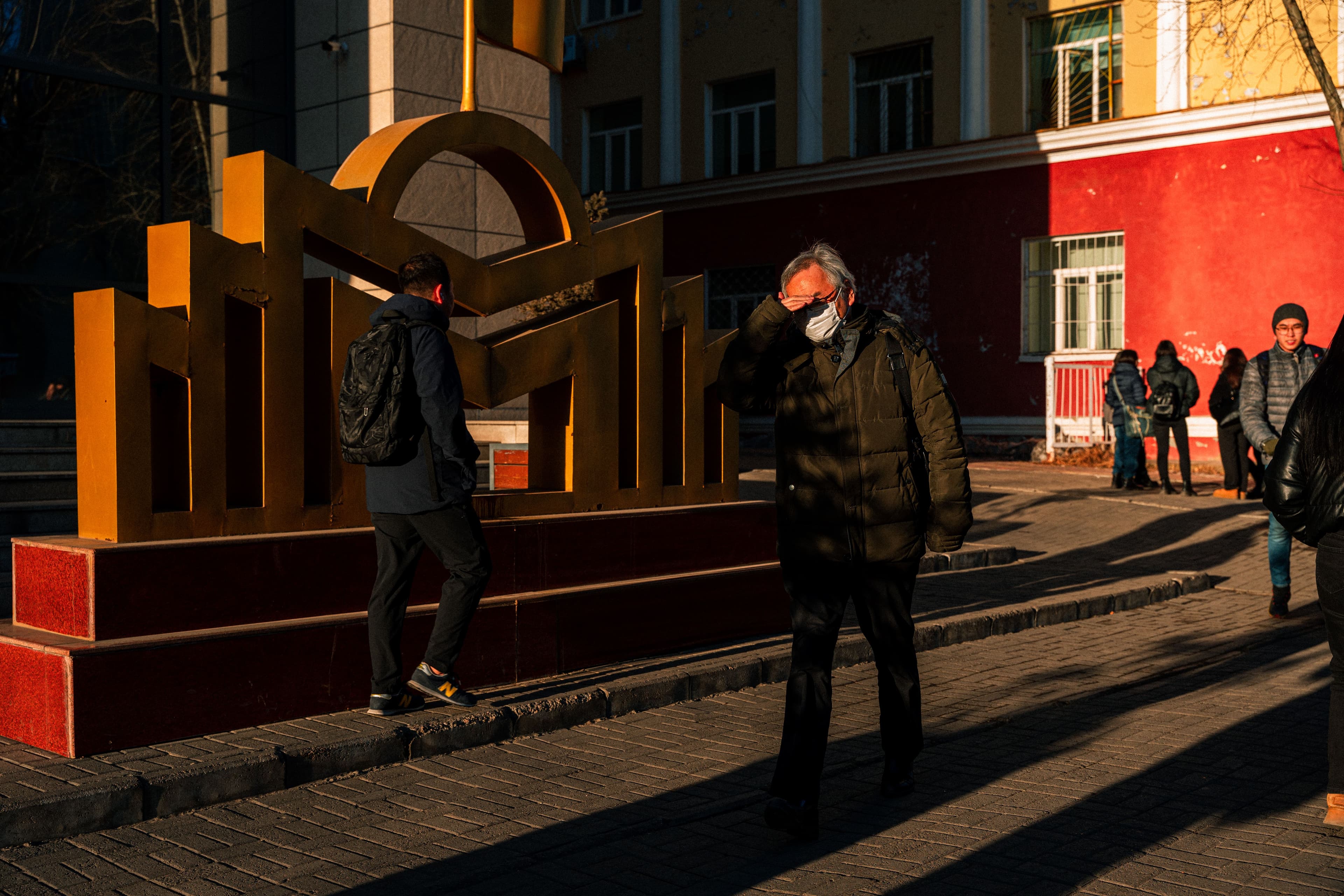 In Ulaanbaatar: Ажил тарах цагаар нийтлэлийн зураг