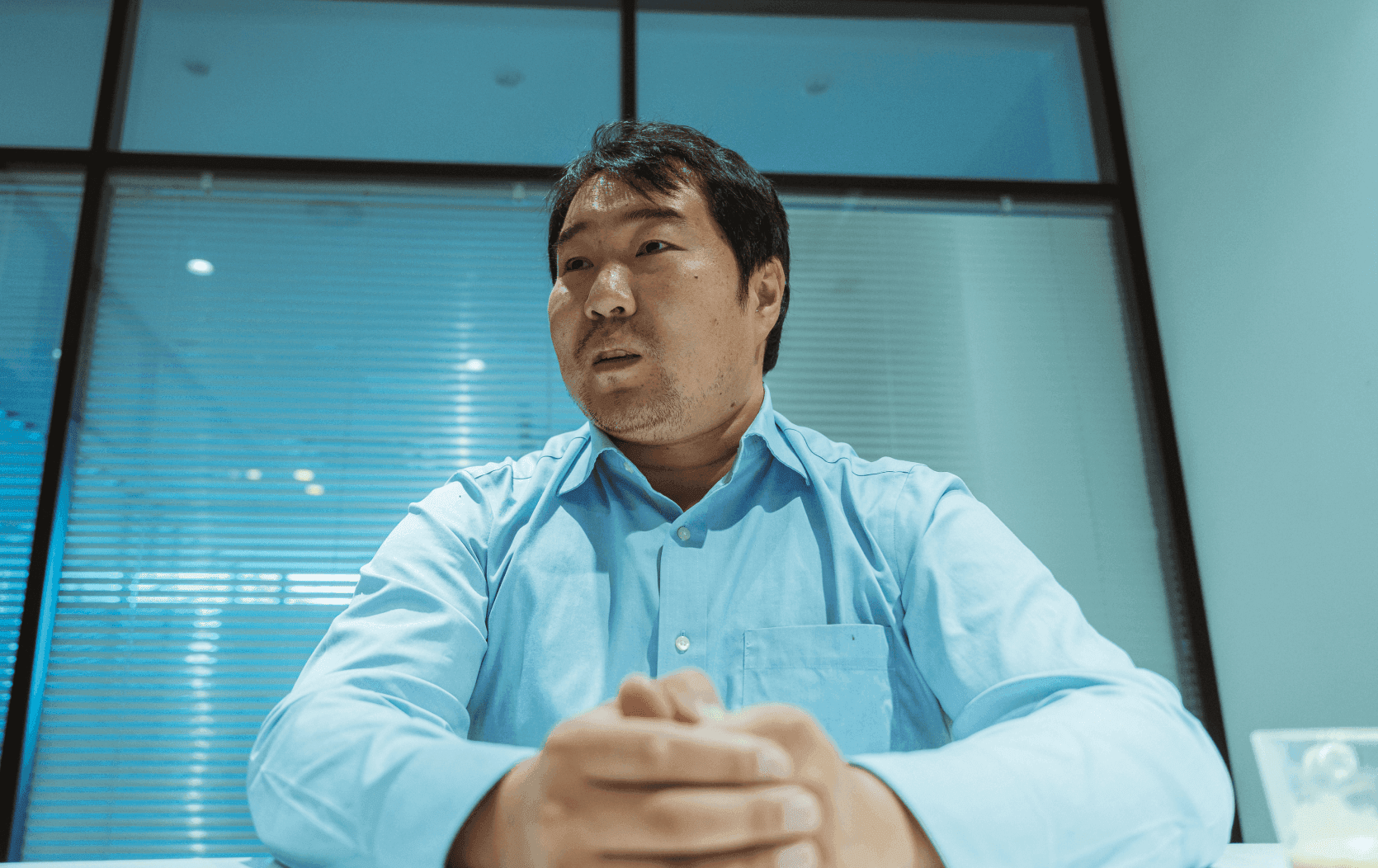 С.ӨНӨР: Монголд нухацтай сэтгэх чадвар ус, агаар мэт хэрэгтэй байна нийтлэлийн зураг