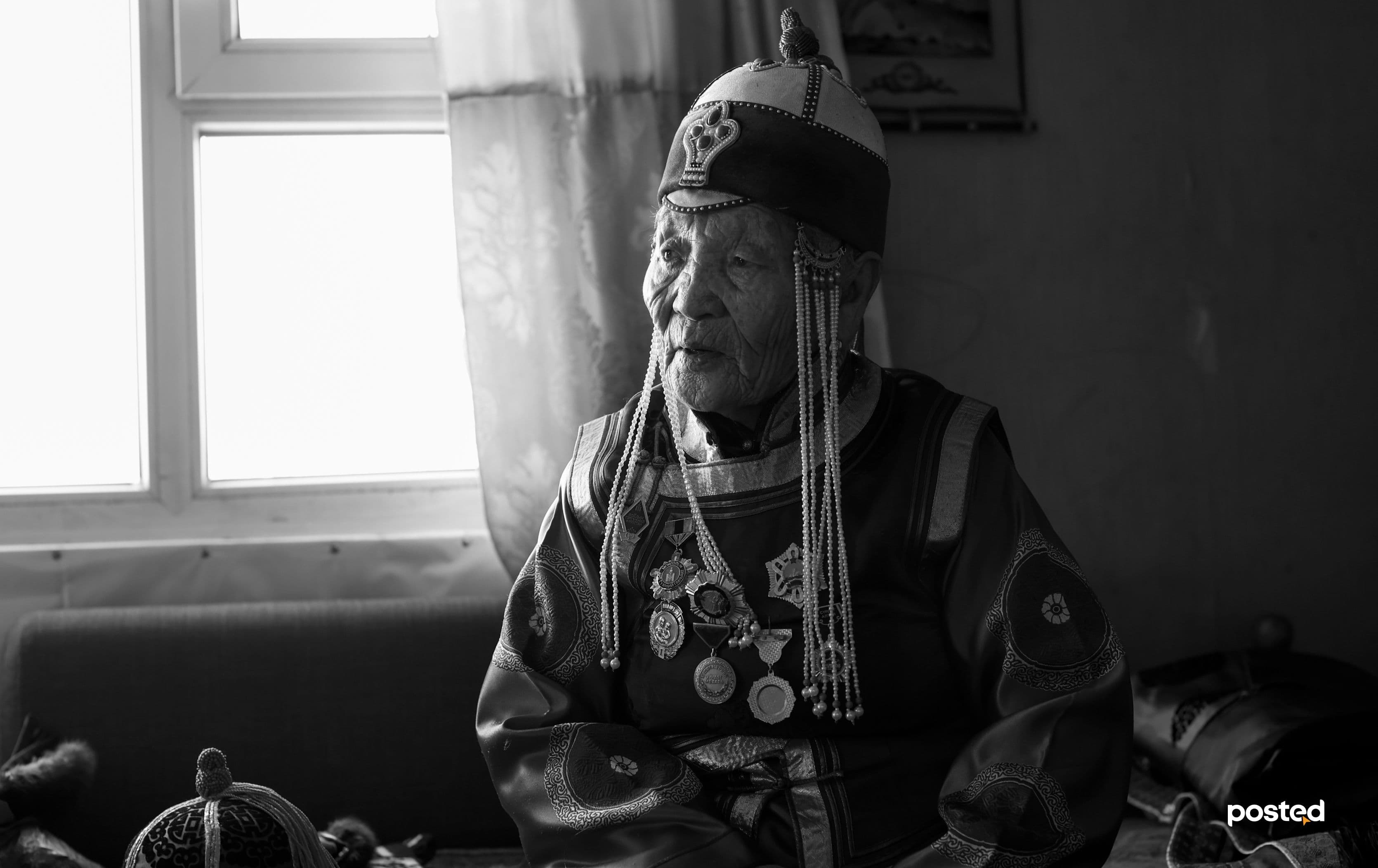 Ш.Отгонбаяр: Ирээдүй хойчоо язгуур урлаг, өв уламжлалаа мөхөөлгүй авч явна гэдэгт бат итгэдэг  нийтлэлийн зураг