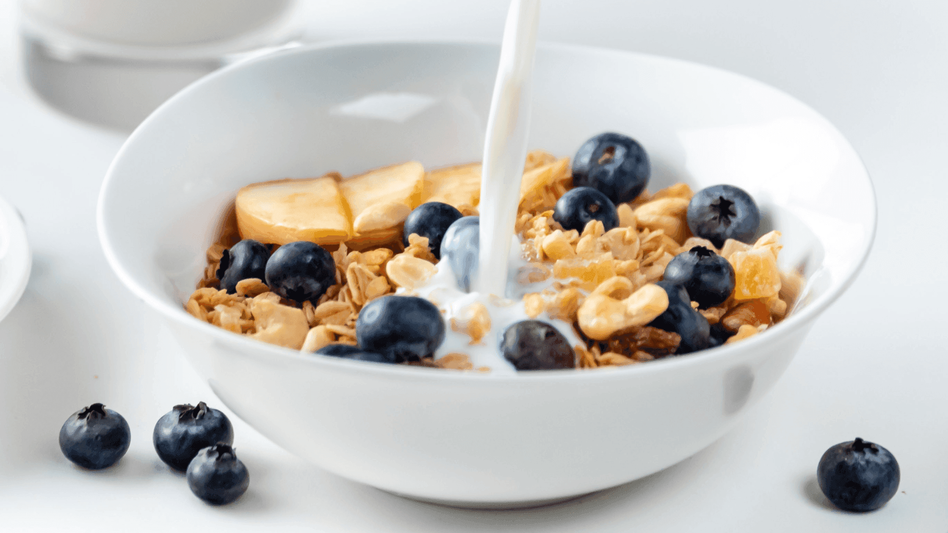 Яагаад өглөөний цай уусны дараа дотор муухайрдаг вэ? - нийтлэлийн зураг