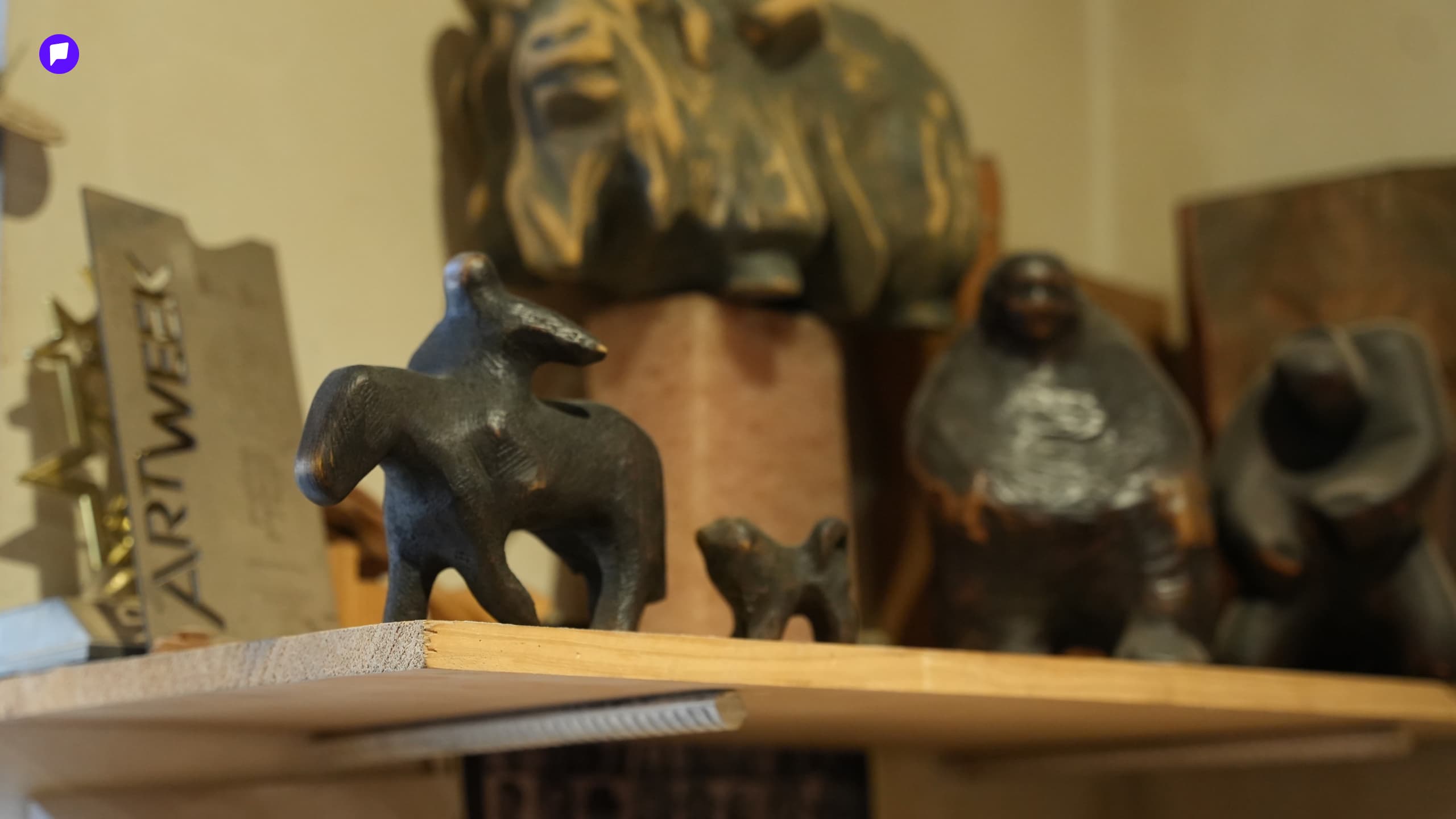 Б.Отгонжаргал: Модоор баримал хийнэ гэдэг байгалийн өөрөө бүтээсэн урлагийг хүндэтгэхийн нэр юм билээ нийтлэлийн зураг