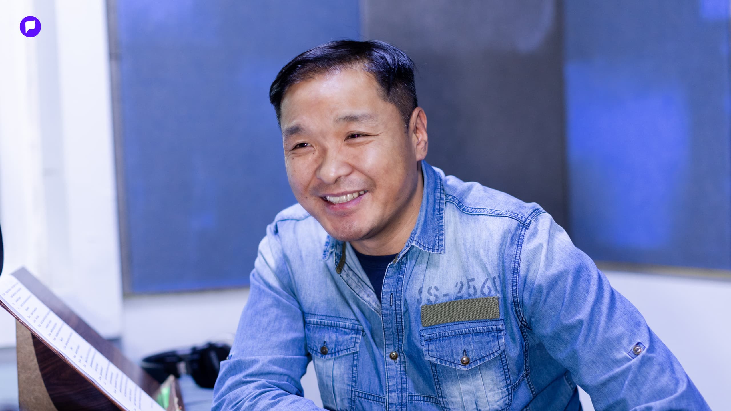 Т.Эрдэнэбаяр: Нэрээ марттал Дэндэв гэж дуудуулдаг байлаа... нийтлэлийн зураг