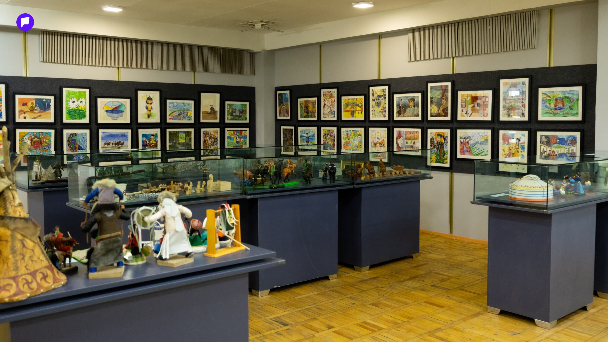 С.Тунгалаг: Хүүхдийн ном унших хүсэлд аав ээжийн үзүүлэх нөлөө маш чухал нийтлэлийн зураг