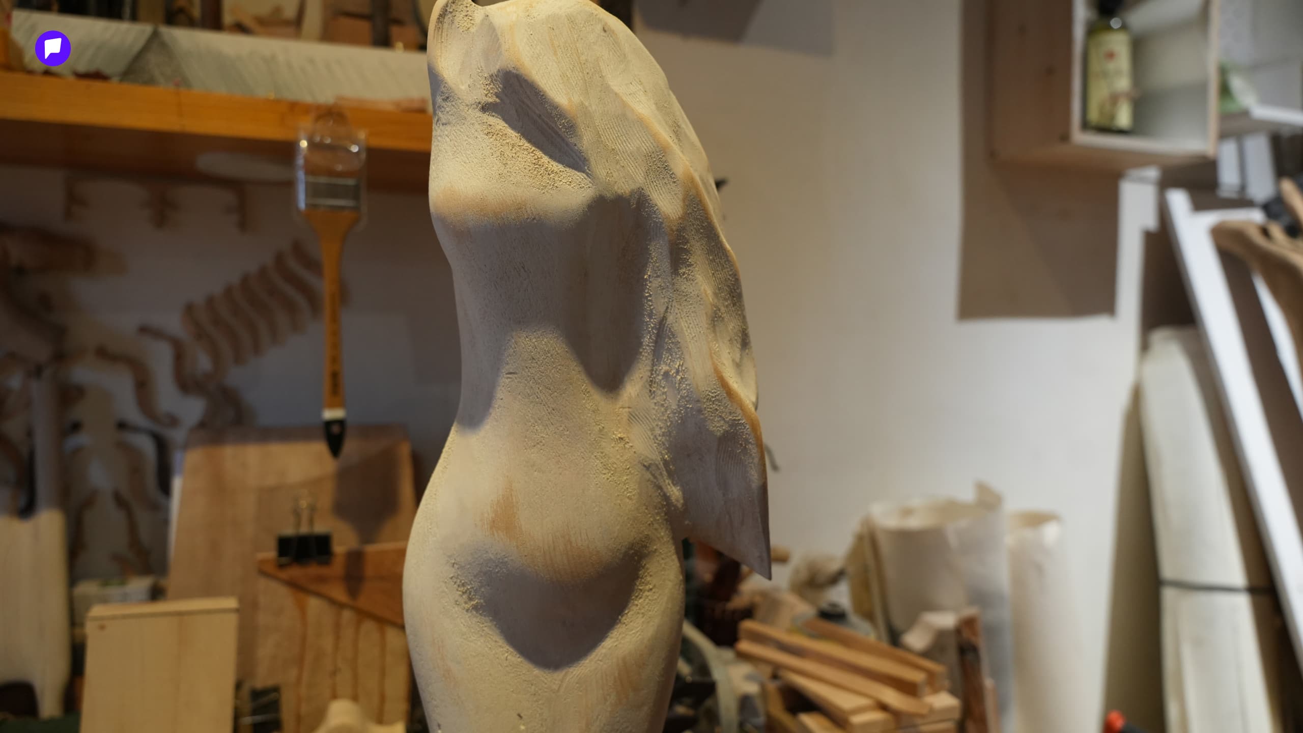 Б.Отгонжаргал: Модоор баримал хийнэ гэдэг байгалийн өөрөө бүтээсэн урлагийг хүндэтгэхийн нэр юм билээ нийтлэлийн зураг