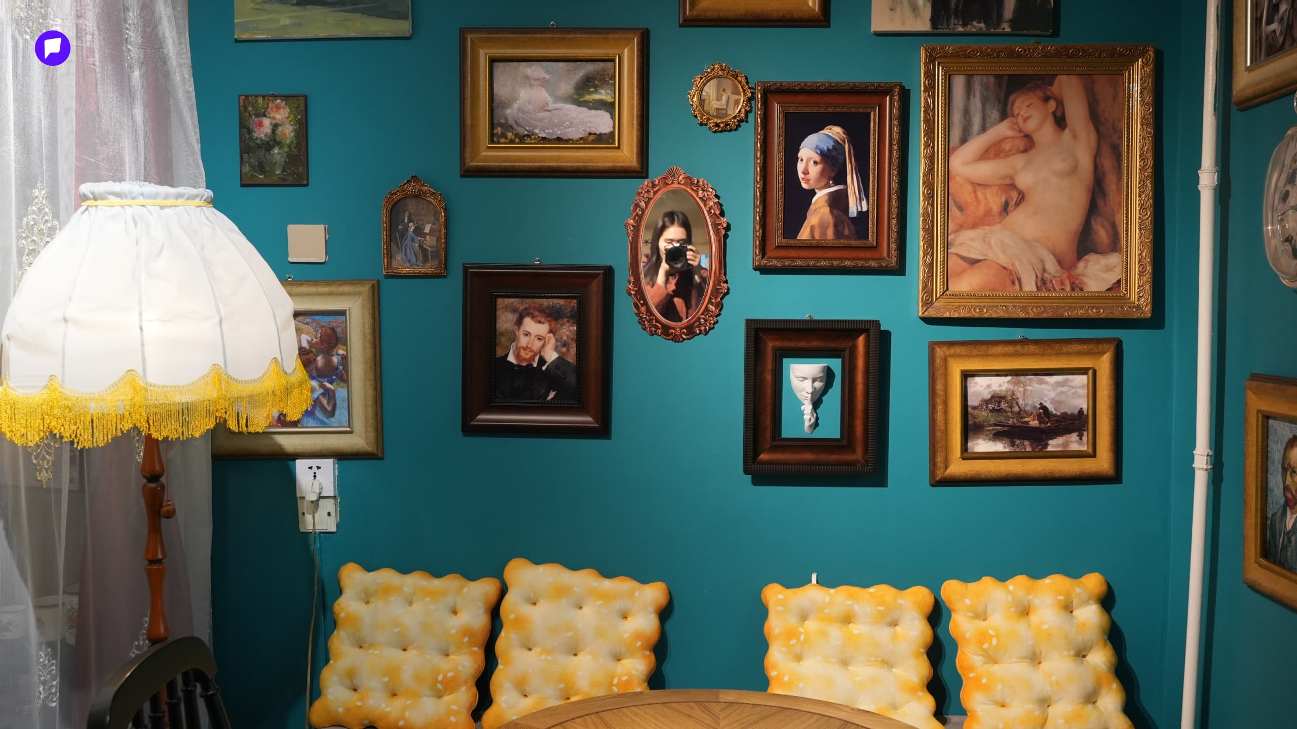 Coffee shop Hunting: Мартагдсан дурсамжаа үнэртэж, барьж үзэн, мэдэрч болох амьд “галерей” нийтлэлийн зураг