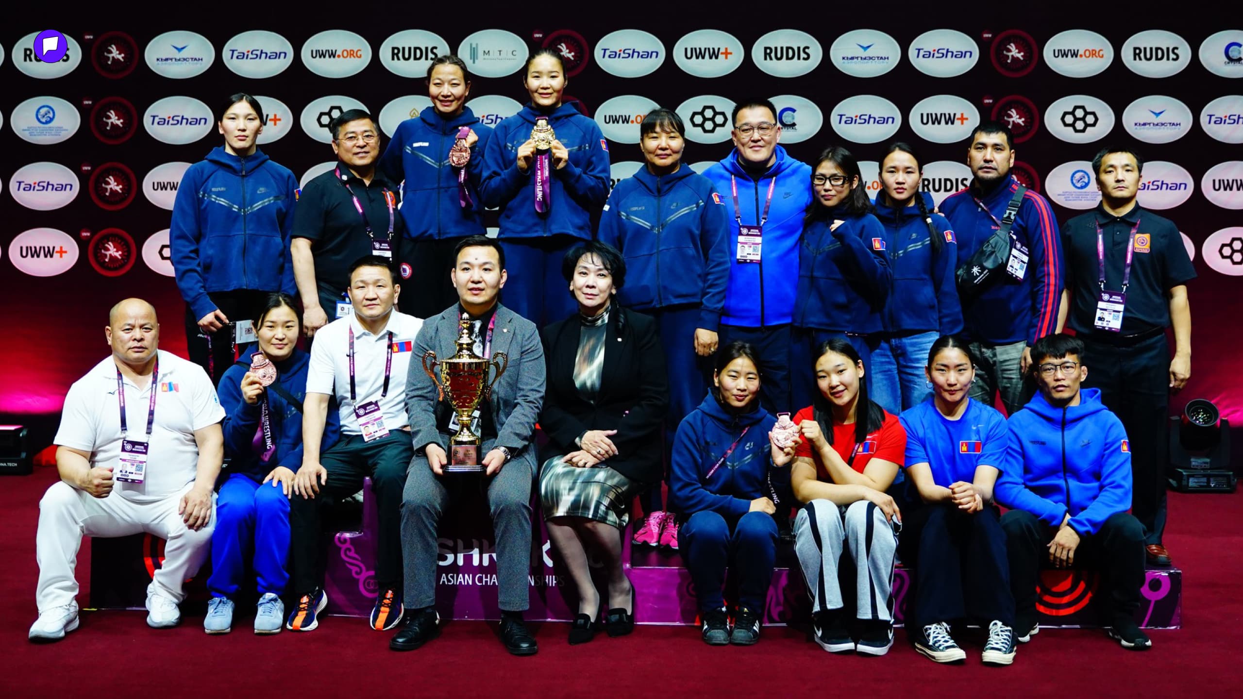 “Бишкек-2026” чөлөөт бөхийн Азийн аварга шалгаруулах тэмцээнээс монгол тамирчид найман медаль хүртлээ