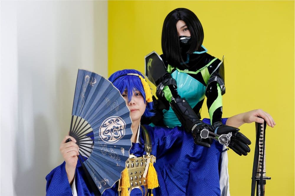 “Дүрийн хувцас, хэрэглэлээ өөрөө урлах нь косплей соёлыг улам үнэ цэнтэй болгодог” - нийтлэлийн зураг