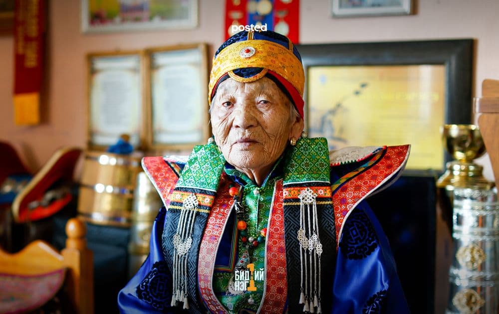 Ш.Отгонбаяр: Ирээдүй хойчоо язгуур урлаг, өв уламжлалаа мөхөөлгүй авч явна гэдэгт бат итгэдэг  - нийтлэлийн зураг