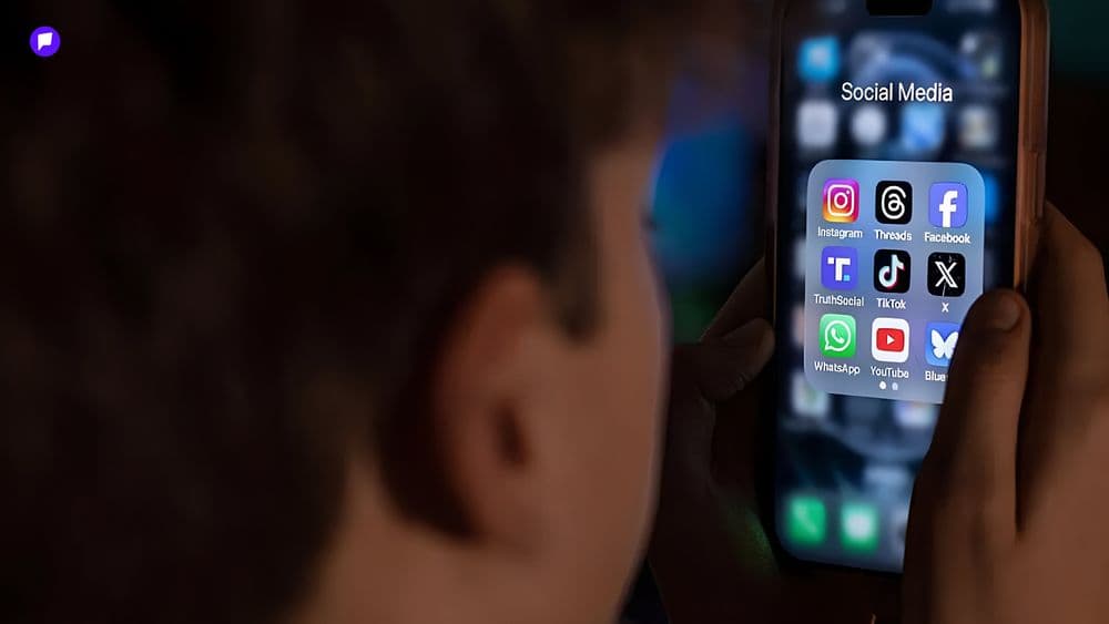 Европын орнууд өсвөр үеийнхний сошиал хэрэглээг хязгаарлаж эхэлжээ - нийтлэлийн зураг