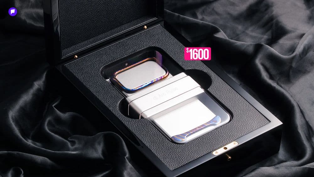 Утаснаасаа үнэтэй кейс: Damascus Opal Arc Pulse - нийтлэлийн зураг