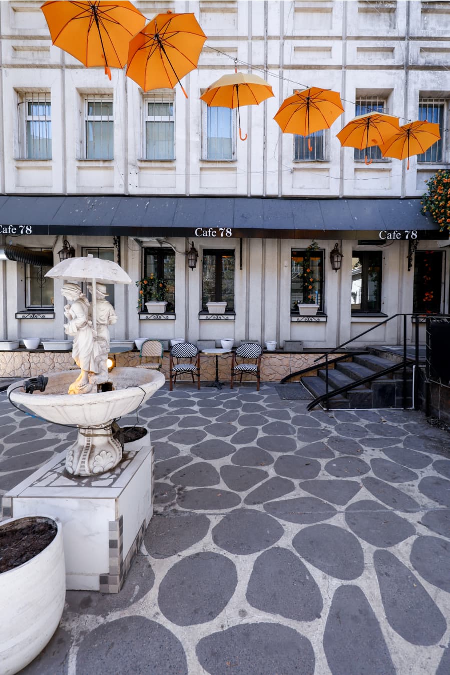 Passion in the City: Нүдэнд ил, сэтгэлд ойр орших бидний Соёлын төв өргөө нийтлэлийн зураг