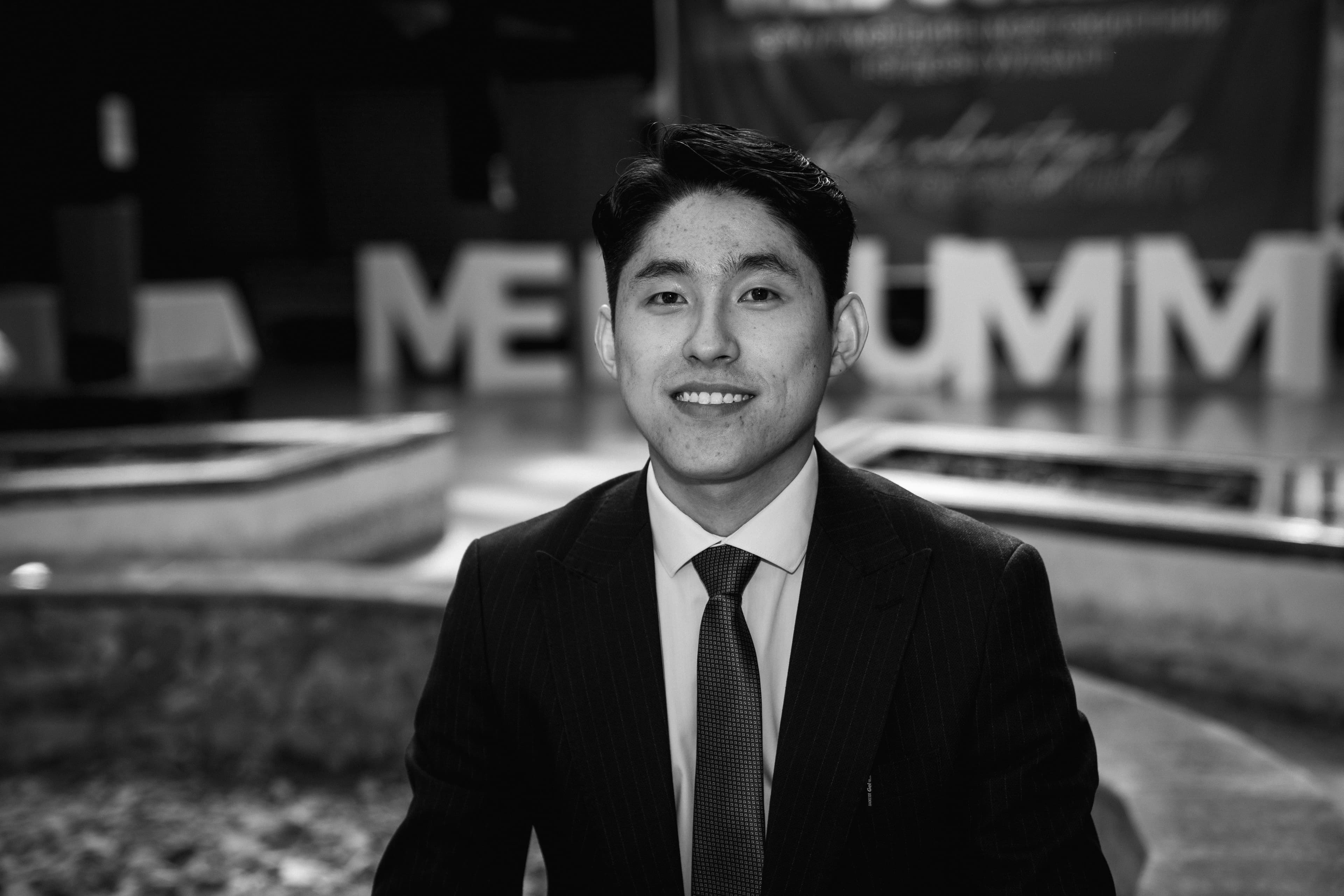 Анагаах ухааны салбарын хувьсал: Med Summit нийтлэлийн зураг