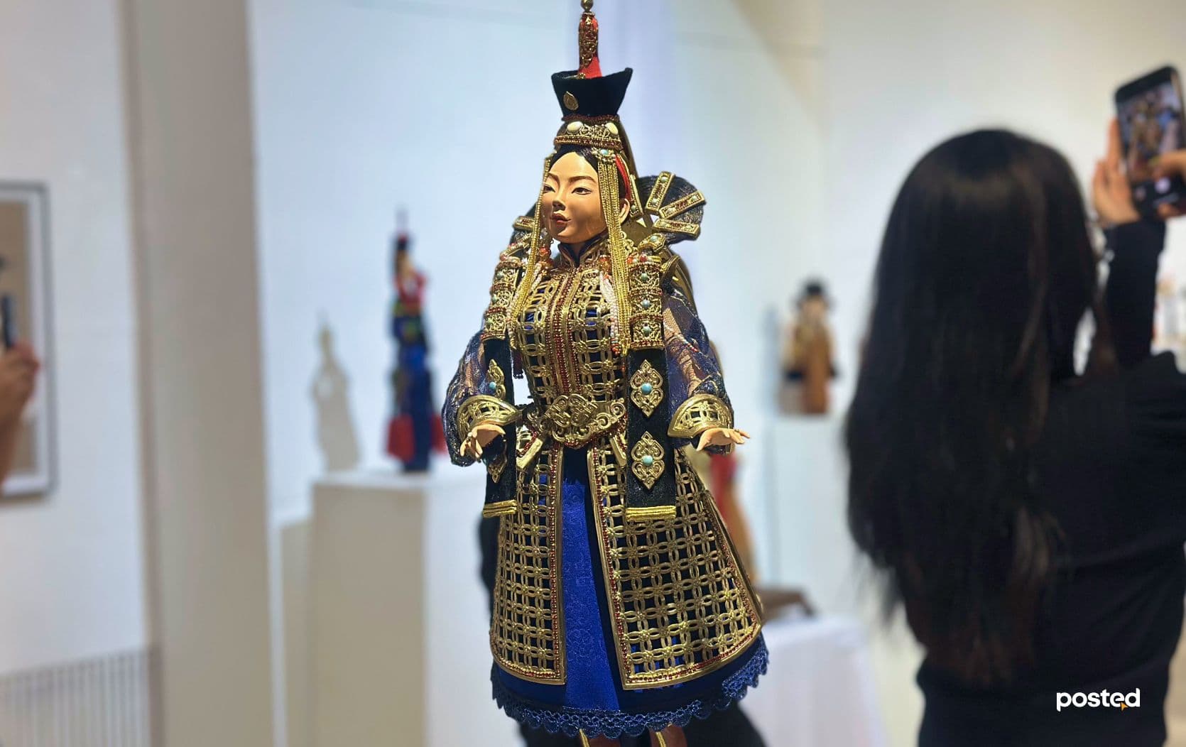 “Монголын хүүхэлдэйн уран бүтээлчдийн анхдугаар нэгдсэн үзэсгэлэн” нээлтээ хийлээ нийтлэлийн зураг