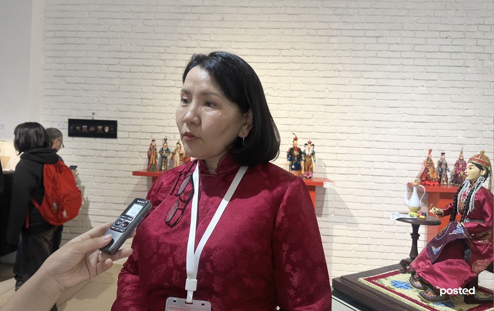 “Монголын хүүхэлдэйн уран бүтээлчдийн анхдугаар нэгдсэн үзэсгэлэн” нээлтээ хийлээ нийтлэлийн зураг