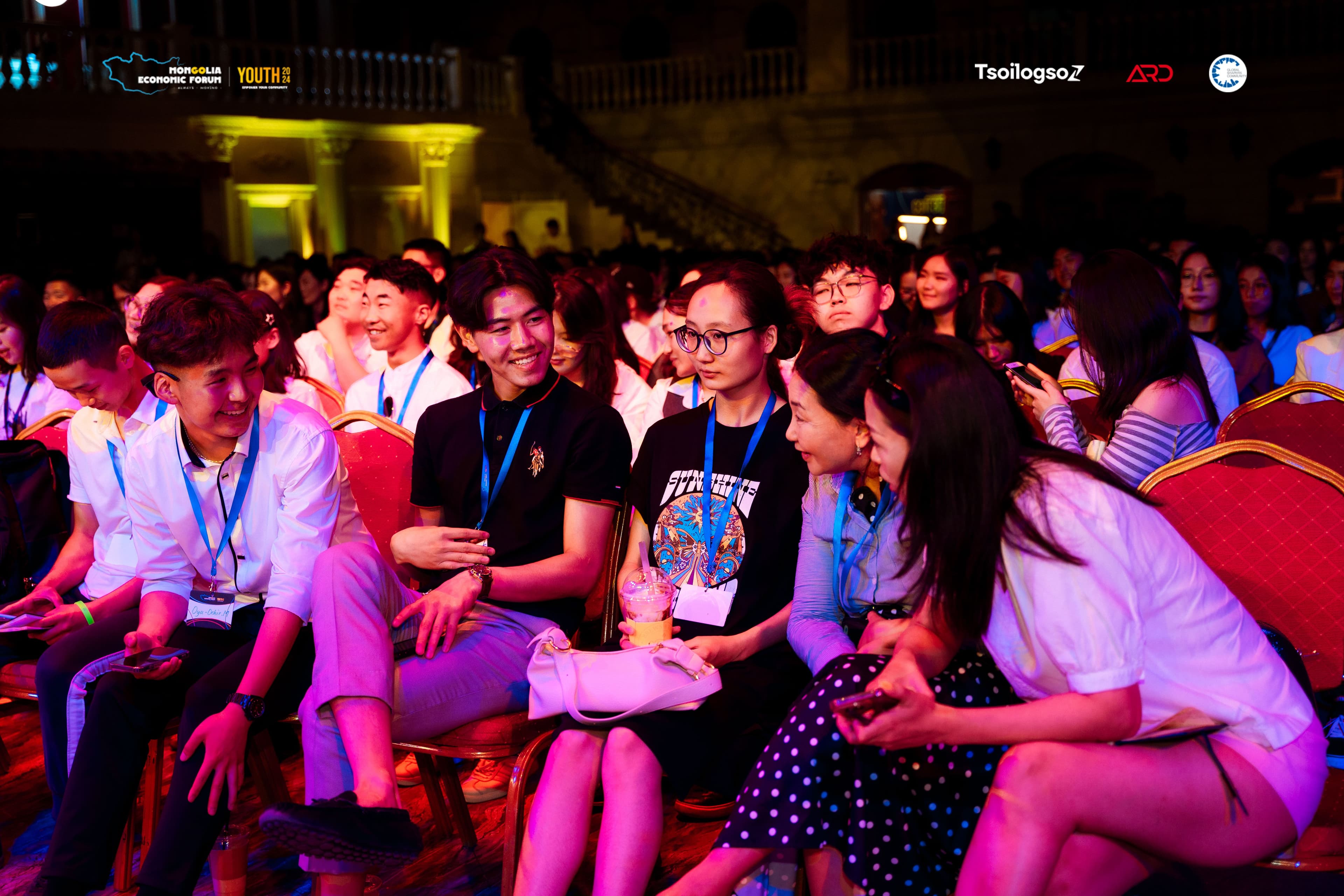 MEF Youth 2024: Шийдэл эрэлхийлж, оролцоогоо нэмэгдүүлсэн залуусын арга хэмжээг тоймлох нь - нийтлэлийн зураг