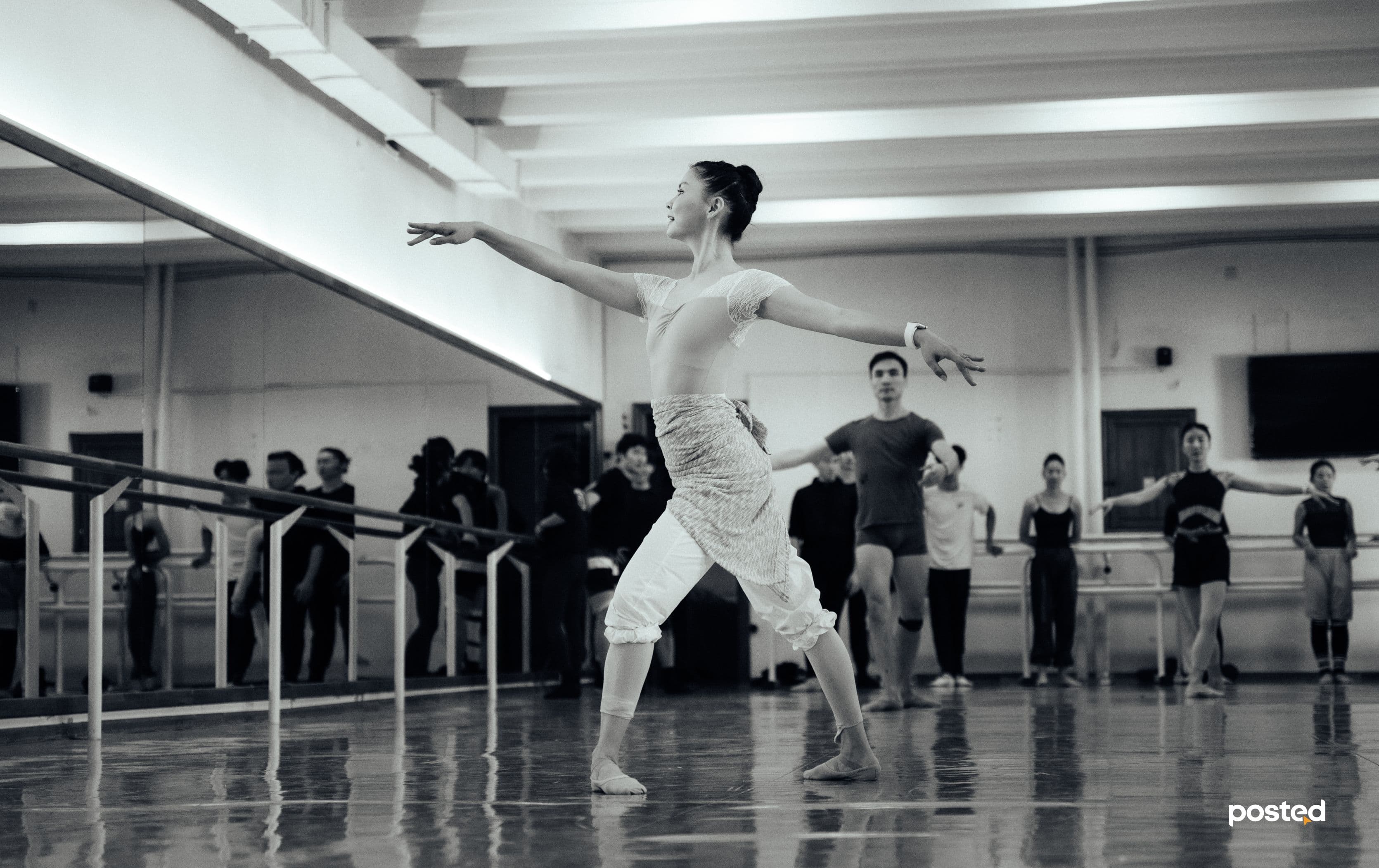 МУГЖ О.Анужин: Балет бол амьд урлаг. Чадах эсэхийг зөвхөн тайз л шийднэ нийтлэлийн зураг