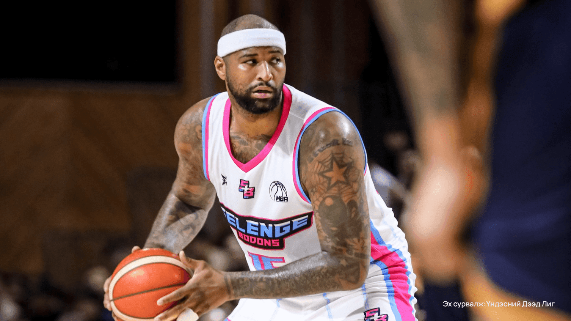 Түүхэн улирлын онцлох агшнууд: Бишрэлт Металлын эргэн ирэлтээс Казинсын дуулиан хүртэл нийтлэлийн зураг