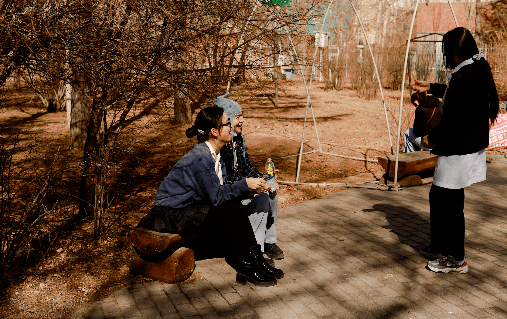 МИНИЙ ДОШ: Их сургуулийн гудамж нийтлэлийн зураг