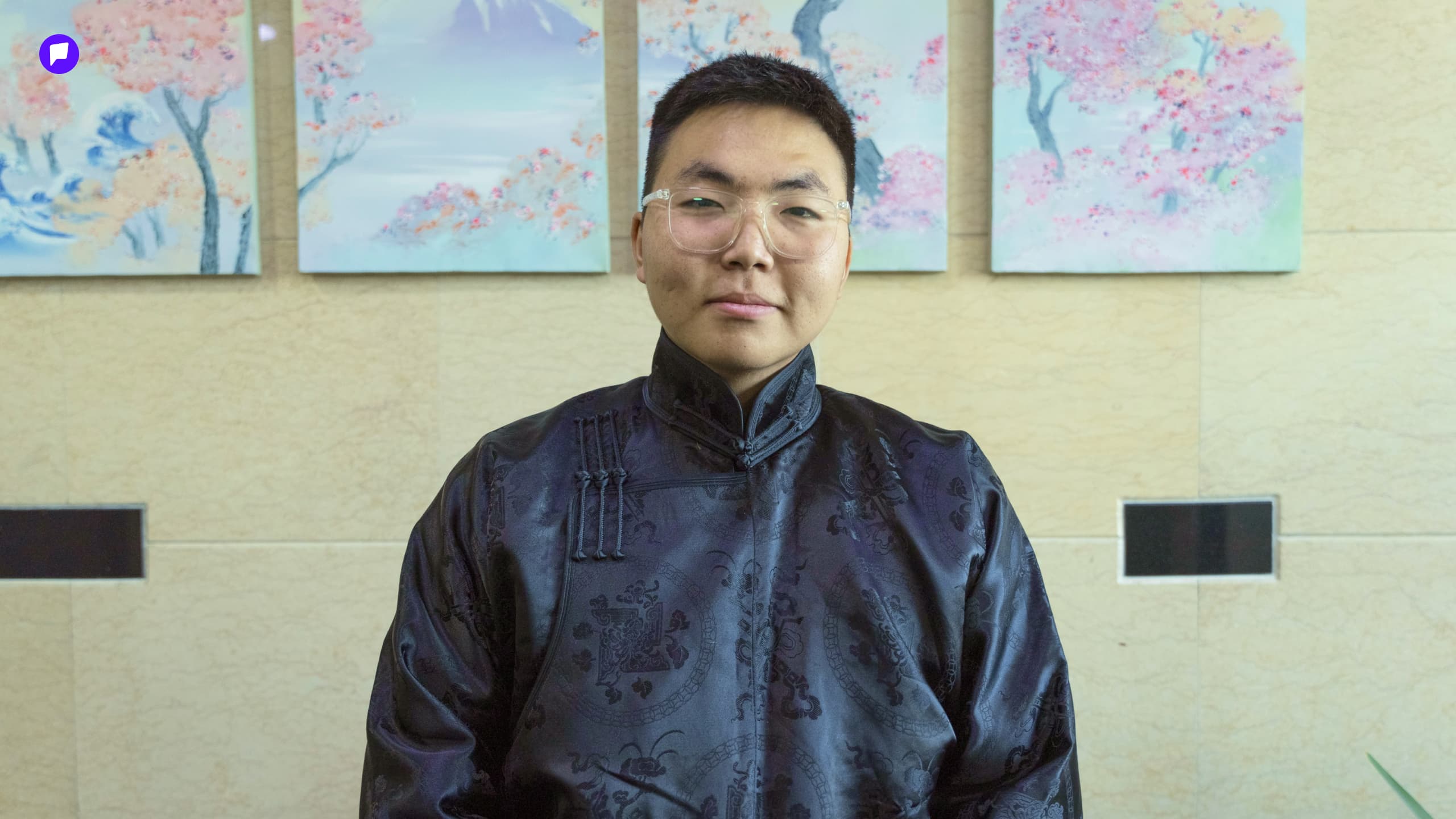 Уламжлал ба ирээдүй: Үндэсний соёлоо "өөрийнхөөрөө" амилуулж буй залуус нийтлэлийн зураг