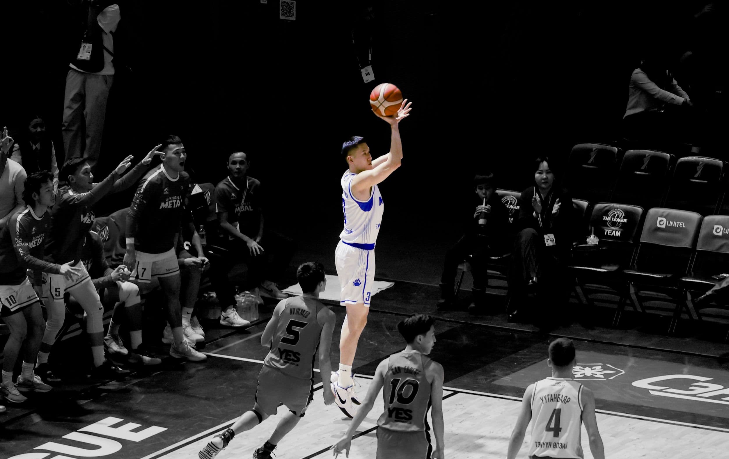 А.Энхбаясгалан: Бид ялах гэж л тоглодог. Ялахын тулд нэг гэр бүл байх ёстой нийтлэлийн зураг