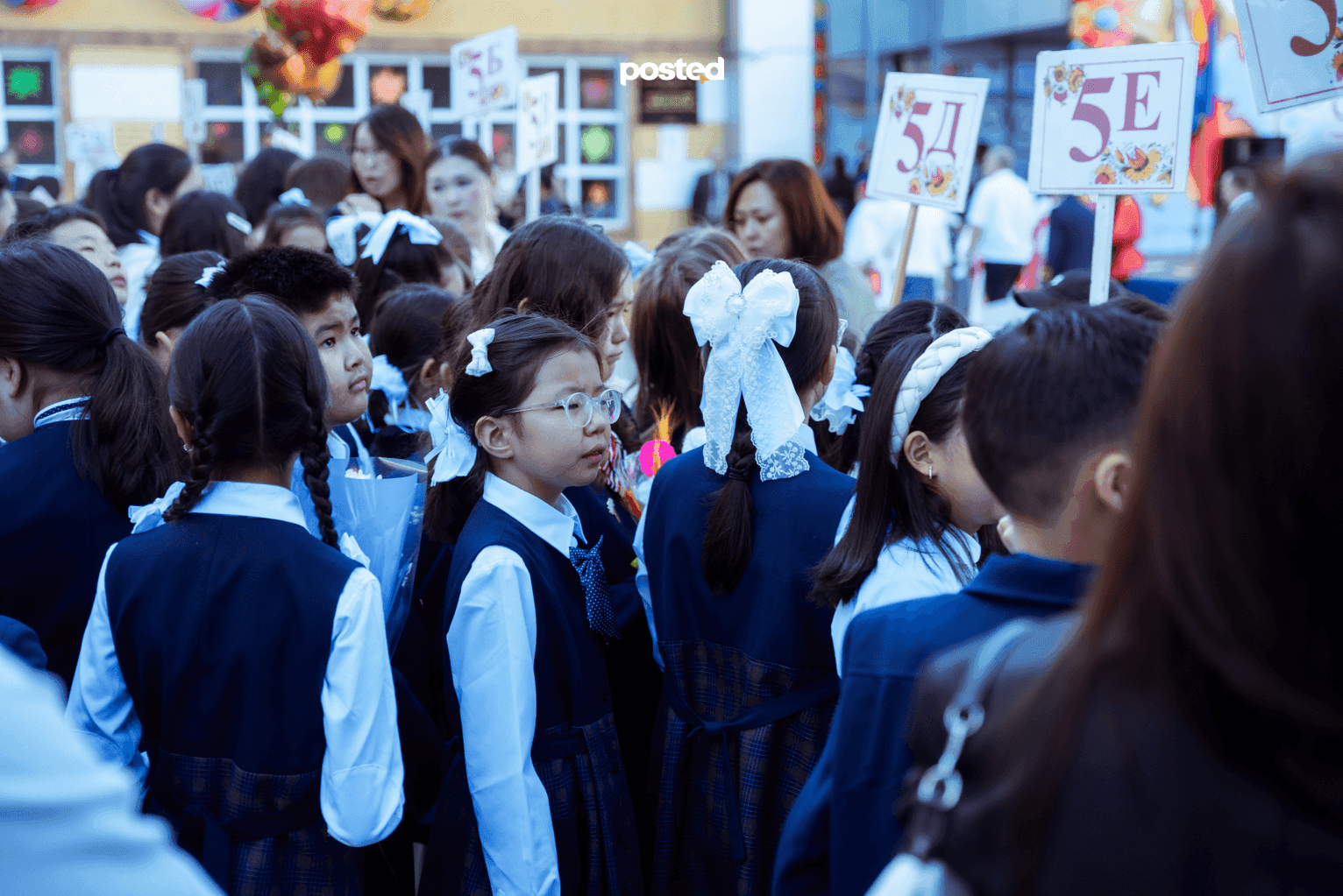 Фото сурвалжилга: Есдүгээр сарын 1 боллоо, ерөөсөө бидний баяр даа! нийтлэлийн зураг