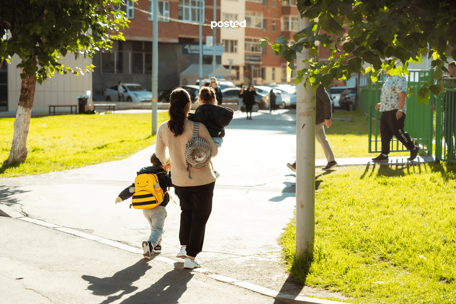 Фото сурвалжилга: Есдүгээр сарын 1 боллоо, ерөөсөө бидний баяр даа! нийтлэлийн зураг