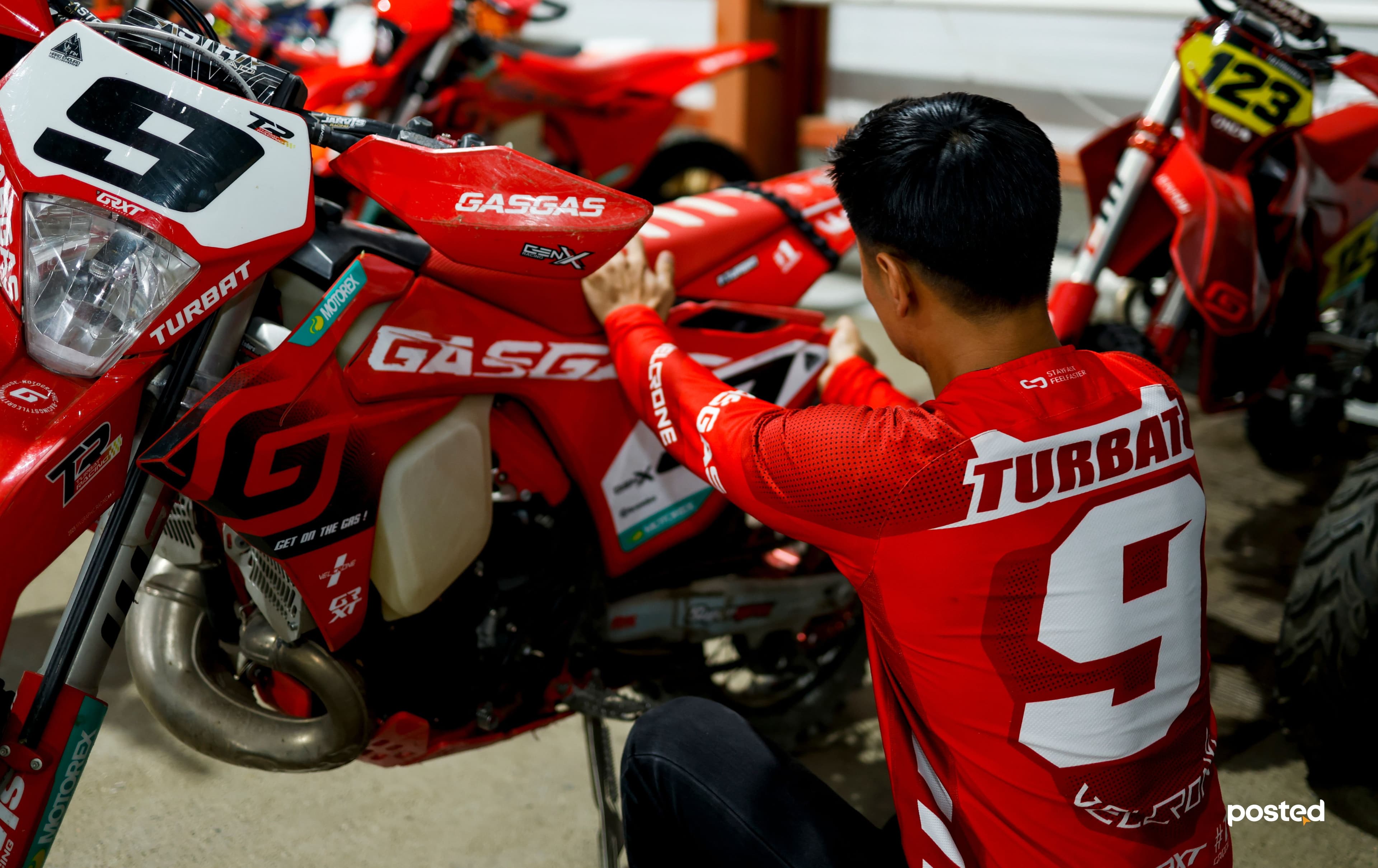 П.Төрбат: Мотоспортын хамгийн том онцлог бол хүнийг эрэмгий, зоригтой болгодог нийтлэлийн зураг