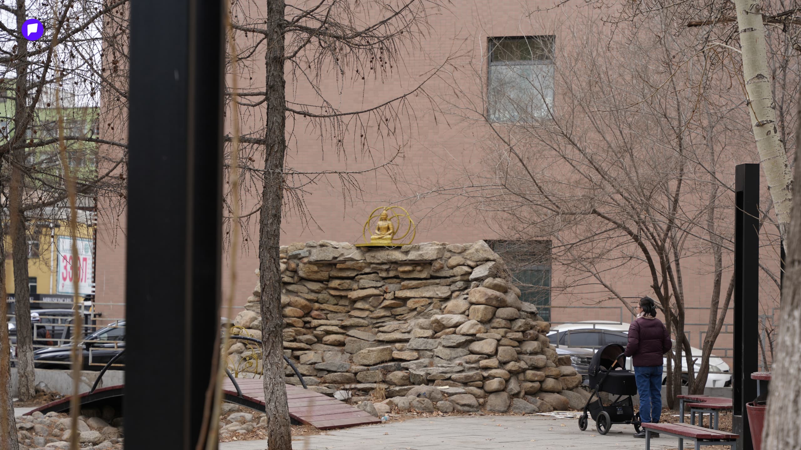 Space Hunting: Хүүхдийн урлан бүтээх төв нийтлэлийн зураг