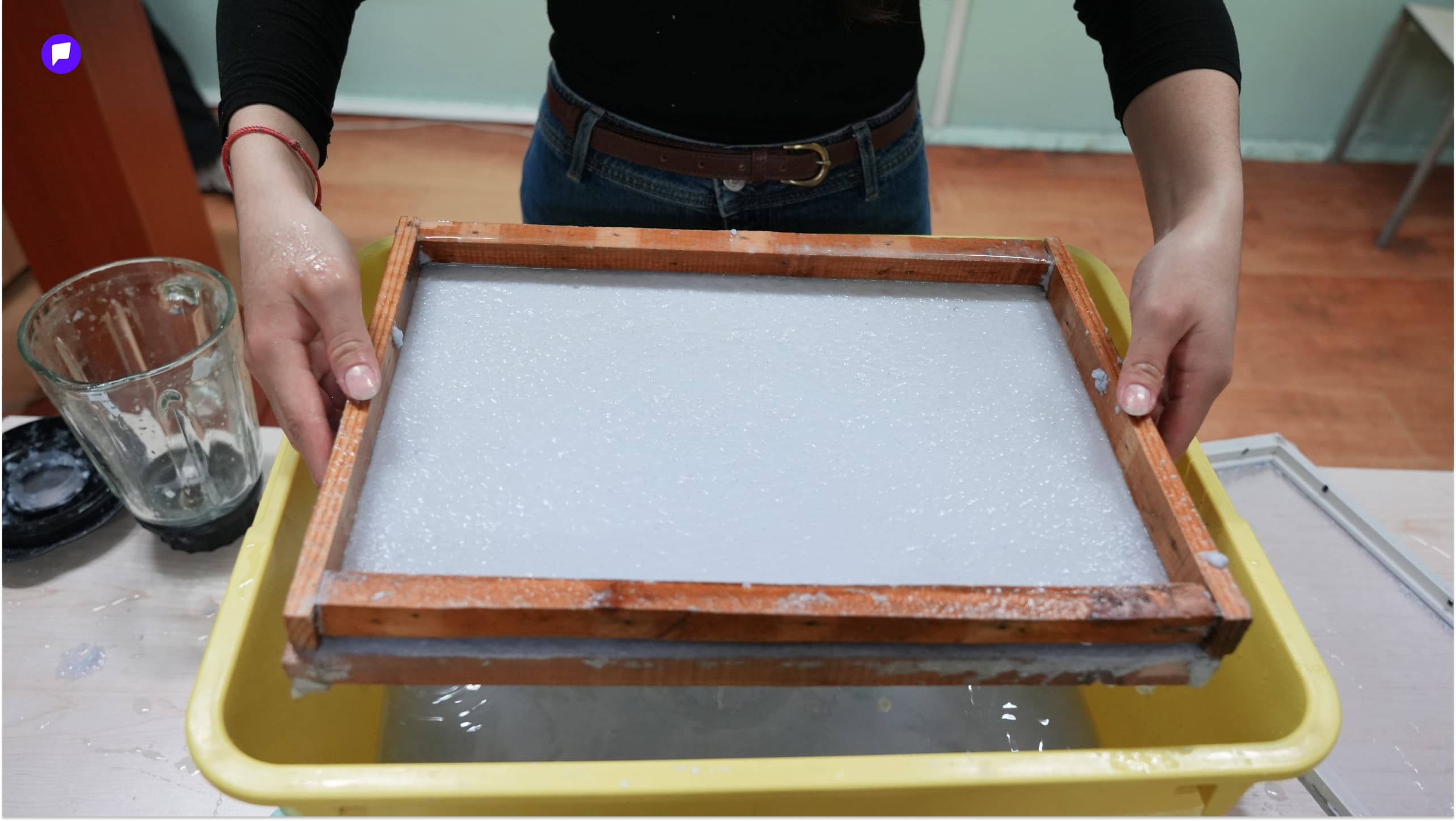 Эх дэлхийдээ ээлтэй залуус: Оюутны ширээнээс төрсөн санаа нийтлэлийн зураг