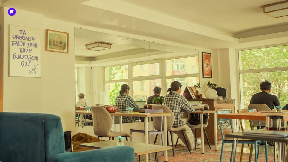 Coffee Shop Hunting: Кофе уунгаа нийгэмдээ хөрөнгө оруулах боломжийг олгох Impact Cafe 