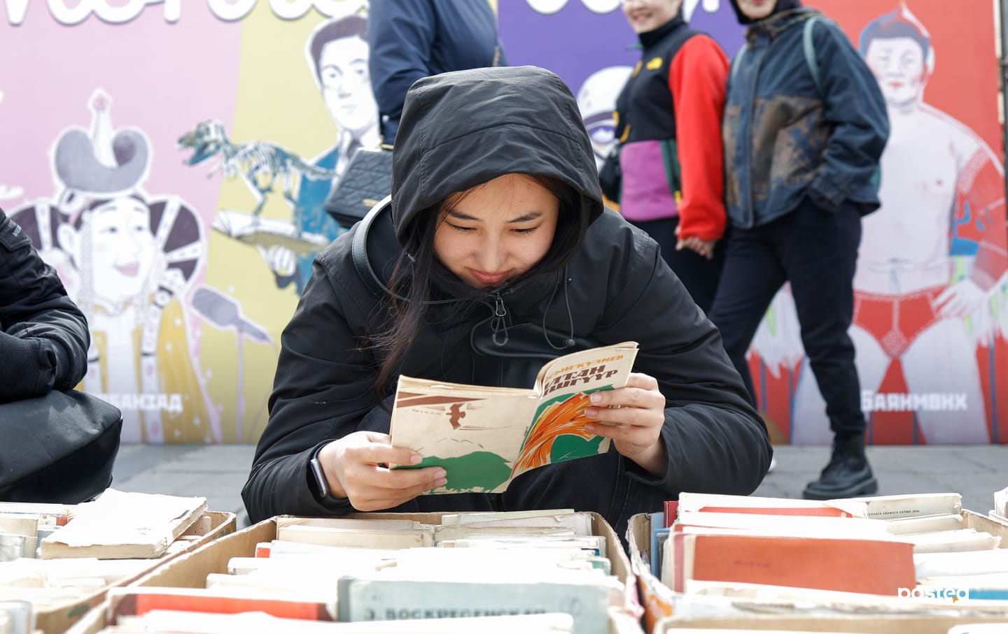 Cover-9.jpg